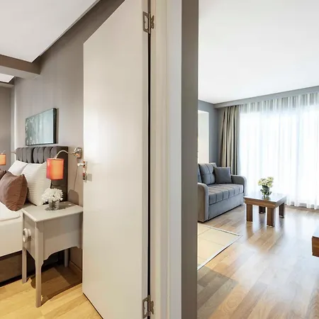 Nardi Nisantasi * Istanbulská provincie