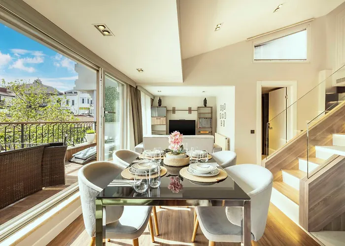 ناردي نيسانتاسي فندق *