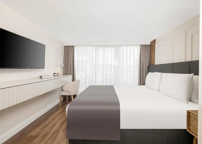 ناردي نيسانتاسي *